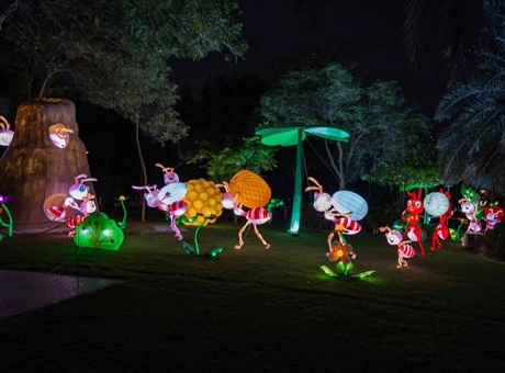 Dubai Glow Garden 1