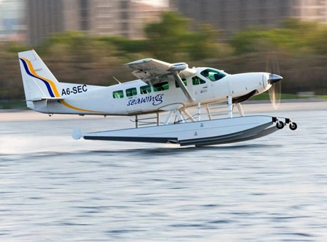 Unique Seaplane Tour Dubai