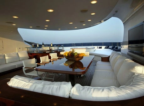 Yacht Cruise Dubai